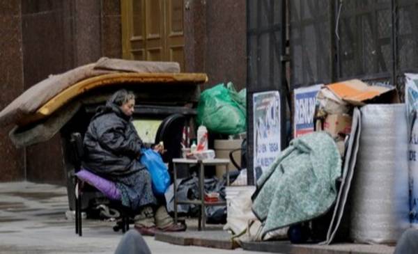 La pobreza bajó al 38,1% en el segundo semestre de 2024 - Últimas ...