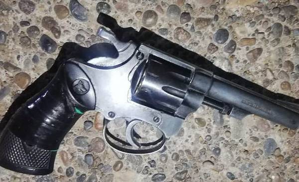 Circulaba borracho y con un arma de fuego en su cintura - Últimas ...
