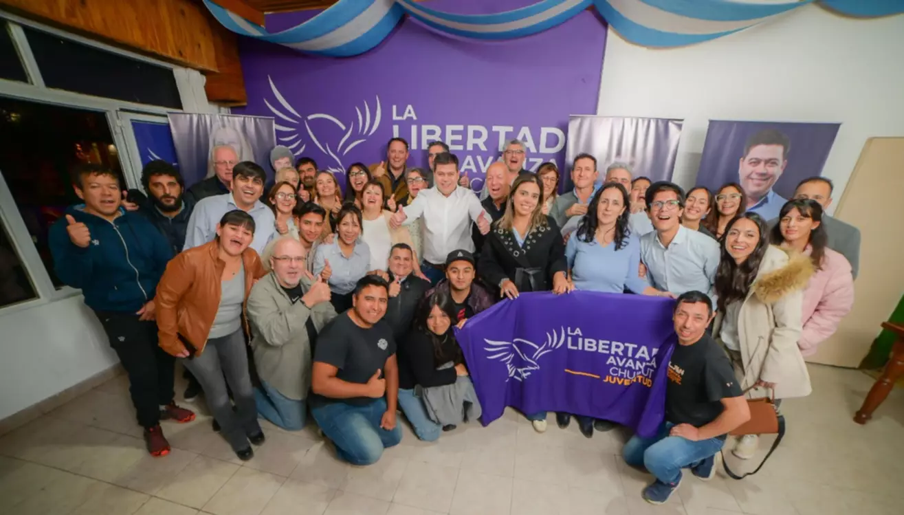 La libertad avanza inauguró su sede en Sarmiento y continúa su expansión provincial La libertad avanza inauguró su sede en Sarmiento y continúa su expansión provincial
