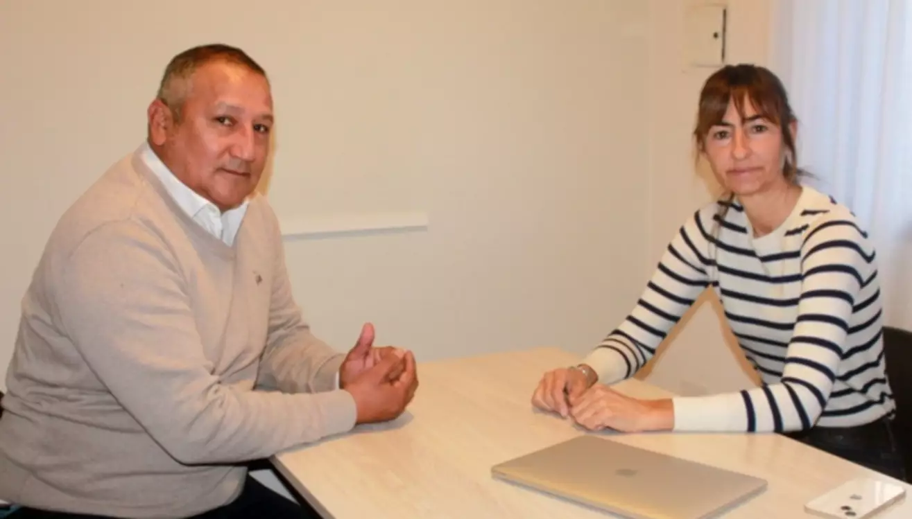 Esquel: El municipio atrae nuevas inversiones con la llegada de una empresa de elaboración de espumantes Esquel: El municipio atrae nuevas inversiones con la llegada de una empresa de elaboración de espumantes