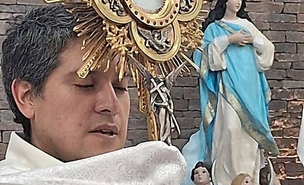 Fieles celebraron la misa de solemnidad de Corpus Christi - Últimas ...
