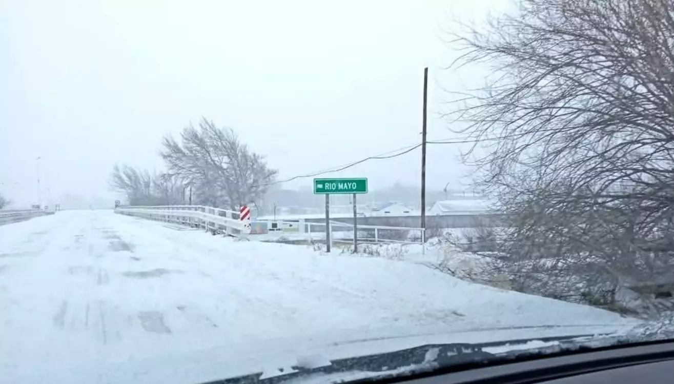 Se esperan temperaturas de 11 grados bajo cero en Río Mayo Se esperan temperaturas de 11 grados bajo cero en Río Mayo