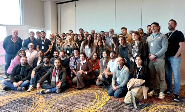 Más de 70 arquitectos se capacitaron en <b>Inteligencia Artificial</b> aplicada a la ... - El Chubut thumbnail