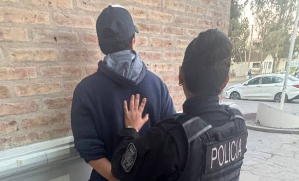 Se robó la billetera de un chofer de larga distancia y utilizó su tarjeta de debito