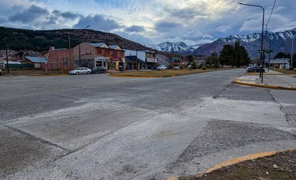 El municipio finalizó nuevas obras de bacheo en avenida Alvear y Brun