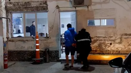 Un policía sorprendió a un intruso en su domicilio en Comodoro Rivadavia