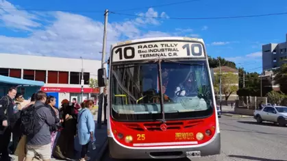 Tras la intervención del Gobierno, se resolvió el conflicto y se reactiva el servicio de colectivos en Rada Tilly