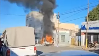 Se incendió un utilitario en Comodoro Rivadavia