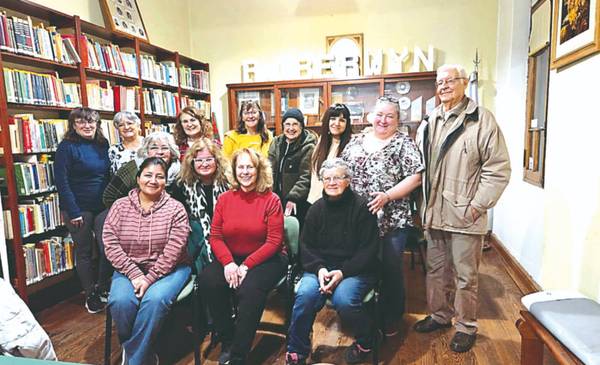Perla Piuma es la nueva presidenta de la Biblioteca Popular «Ricardo J. Berwyn»