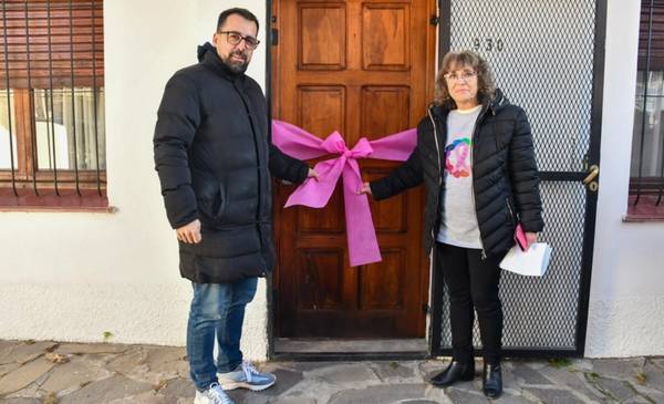 El municipio y ALCEC inauguraron la nueva casa Lazos por la Vida