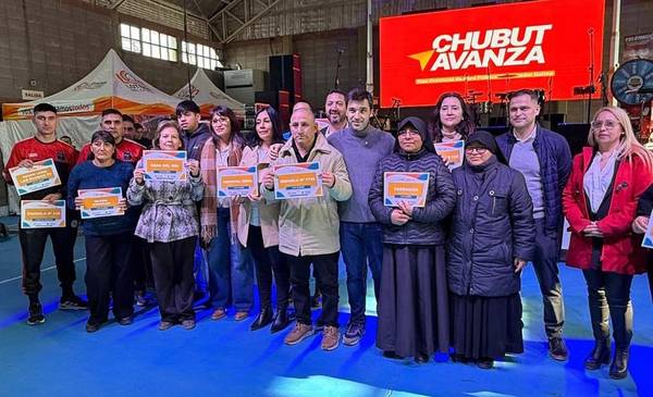 Telebingo Chubutense volvió a Las Plumas con shows en vivo, importantes premios y aportes a instituciones