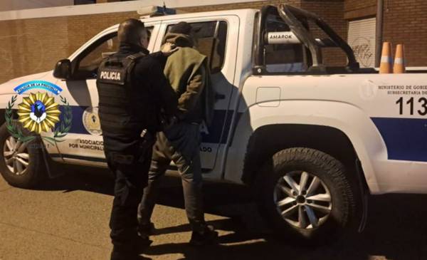 Detuvieron a un hombre con pedido de captura vigente durante un patrullaje en Comodoro Rivadavia
