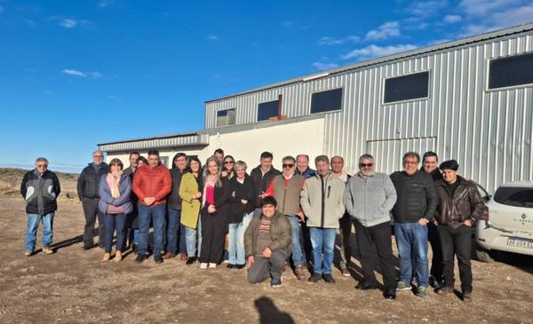 Se realizó en Paso de Indios el 1º encuentro provincial de autoridades partidarias de la UCR Chubut