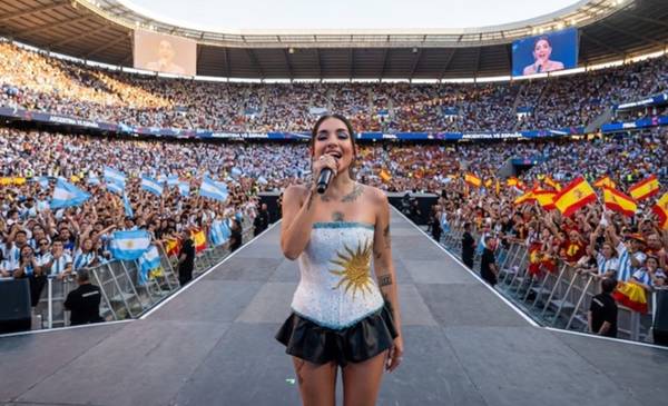 Como se rumoreaba desde un principio María Becerra sería la encargada de cantar el Himno en la final del Mundial - Últimas Noticias: El C