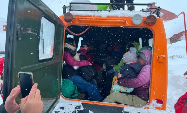 Ya son 30 los rescatados por el temporal de nieve en la alta montaña mendocina - Últimas Noticias: El Chubut