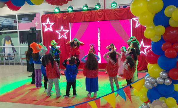 Portal de las Maravillas: Magia, desafíos y diversión estas vacaciones de invierno en Shopping Portal Trelew - Últimas Noticias: El Chubu