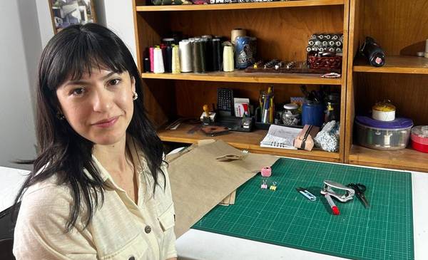 El hilo de su propia historia: Ana Victoria Cabrera y su diseño con identidad patagónica - Últimas Noticias: El Chubut