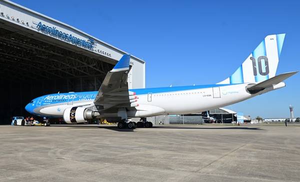 La Selección Argentina regresó al país tras el subcampeonato mundial - Últimas Noticias: El Chubut