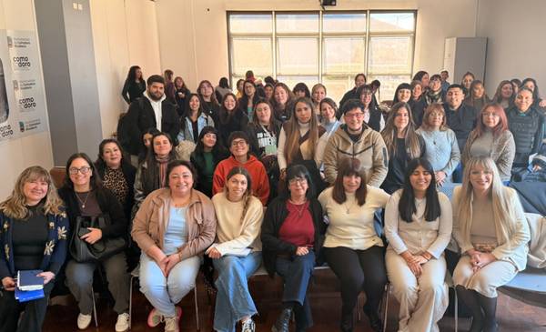 Provincia fortalece políticas sociales para el abordaje de problemáticas complejas en Comodoro Rivadavia - Últimas No