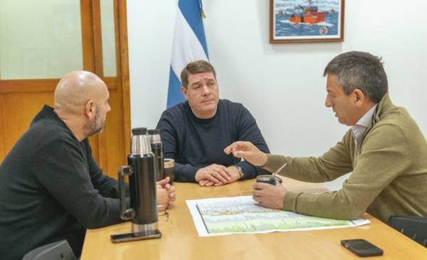 Rawson y Chubut Deportes fortalecen el trabajo conjunto para acompañar el crecimiento de clubes de la ciudad