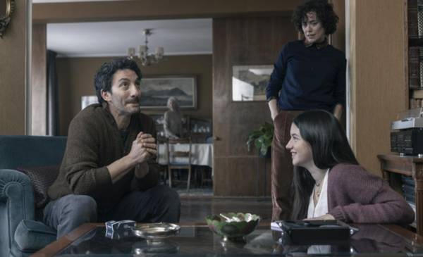 Juan Minujín disfruta del éxito de  Los domingos  film ganador de 5 premios Goya