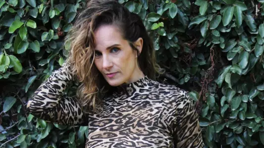 CUESTION DE PROBARSE - Showroom con el plus de asesoría de imagen