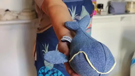 TITINA TOMATINA  jugetes unicos realizados con recuperación textiles