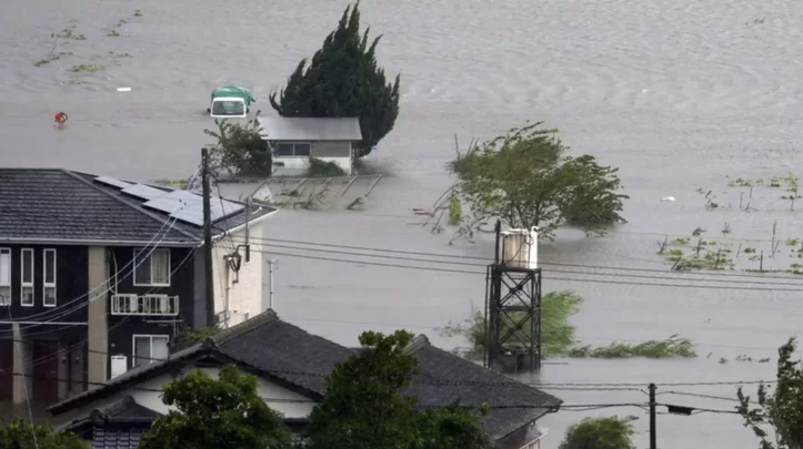 El tifón Shanshan sigue causando daños en Japón - Últimas Noticias: El  Chubut