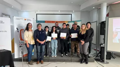Finalizó la primera capacitación inclusiva en curtido de piel de pescado en Rawson