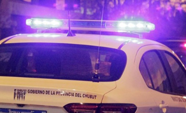 Un motociclista resultó herido tras chocar con una camioneta en Trelew
