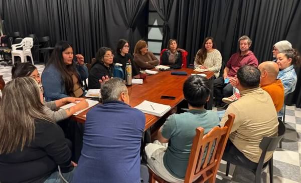 Camarones fortalece el diálogo con el sector comercial, turístico y productivo