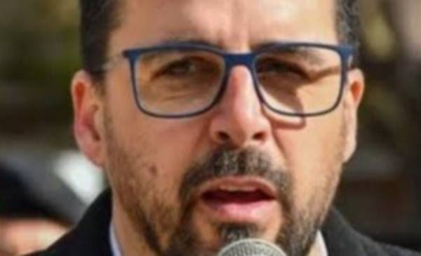 Taccetta: «Luque y Bowen se juntan lejos de sus pueblos para mentirle a la gente»
