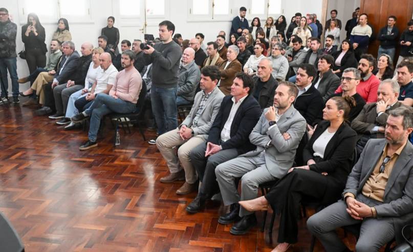 Puerto Madryn parques industriales: convenio provincial