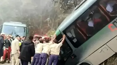 Un micro cayó en Machu Picchu: hay dos argentinos heridos