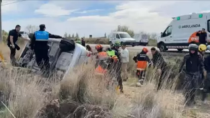 Despiste y vuelco en Ruta 7 cerca de Rawson