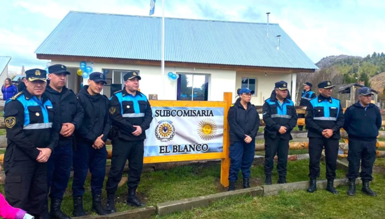 Inauguraron subcomisaría en Cholila