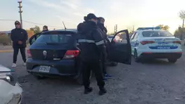 Motociclista con golpes por choque con auto