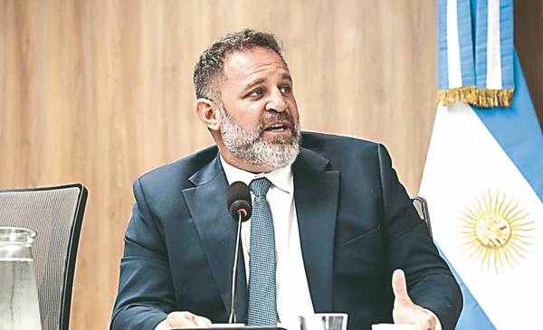 Glinski en Trelew: «Chubut tiene los recursos, tenemos que transformarlos en trabajo y bienestar para nuestra gente»