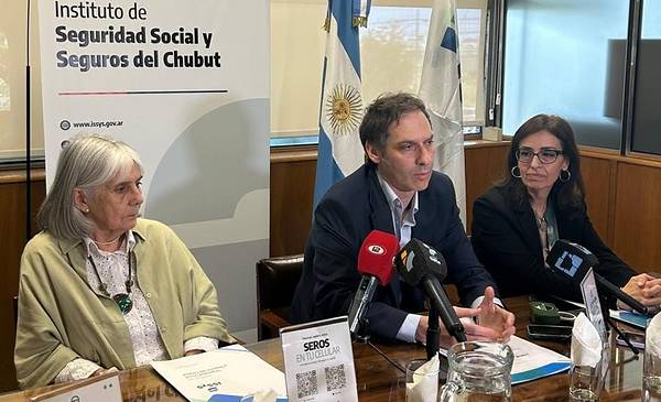 El ISSyS presentó oficialmente la Credencial Digital SEROS