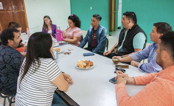 Funcionarios municipales de Rawson se reunieron con la Vecinal del ...