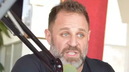 Glinski afirmó que Milei "busca que se hable de otra cosa antes que de la debacle económica"