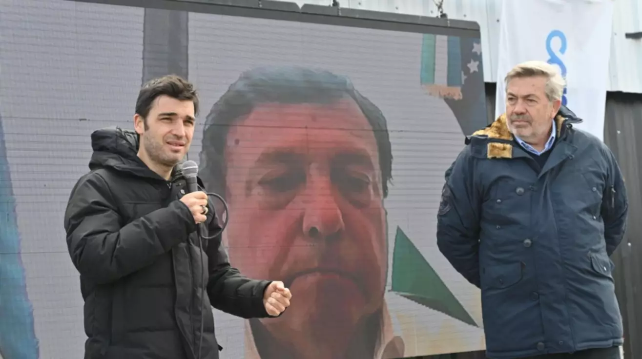 Torres y Weretilneck presentaron ampliación del Gasoducto Cordillerano: 50.600 millones y 12 mil familias alcanzadas