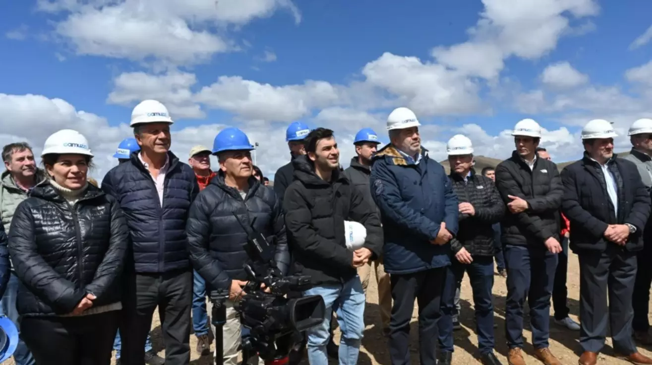 Torres y Weretilneck presentaron ampliación del Gasoducto Cordillerano: 50.600 millones y 12 mil familias alcanzadas