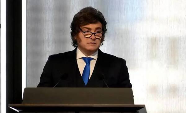 Milei destacó la salida de Halliburton del proyecto Sea Lion en Malvinas