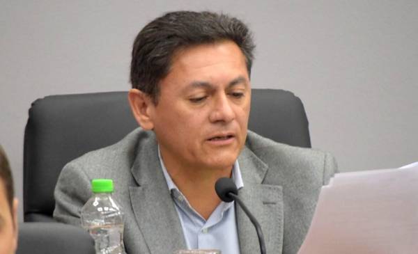 Petroli le recordó a la edil de UyO que «cuando tuvieron que administrar, no demostraron capacidad» - Últimas Noticias: El Chubut