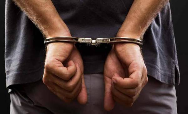 Quedó en prisión preventiva por golpear y amenazar a su expareja con un arma - Últimas Noticias: El Chubut