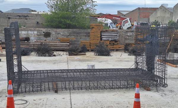 Avanza la fabricación de módulos premoldeados para agilizar la obra del conducto pluvial de descarga al mar - Últimas Noticias: El Chubut