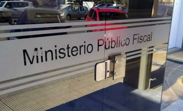 Un policía de Rawson irá a juicio por jurados por una acusación de abuso sexual - Últimas Noticias: El Chubut