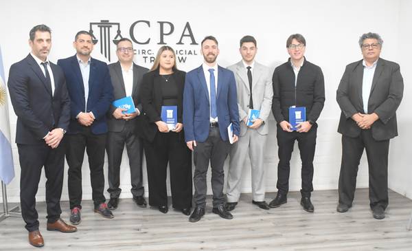 Juraron nuevos abogados en el foro local - Últimas Noticias: El Chubut