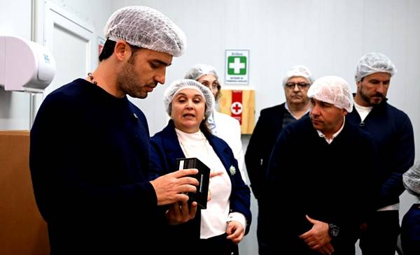 Torres inauguró la ampliación de una empresa biotecnológica de Puerto Madryn que exporta productos elaborados en Chubut a mercados internacionales - Últimas Noticias: El Chubut
